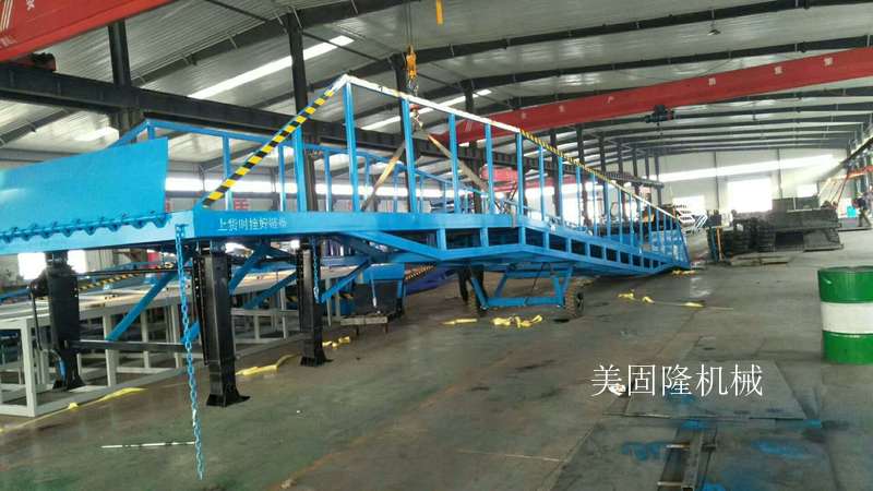 南充移动式登车桥厂家